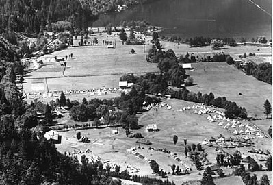 Falkencamp Döbriach vor 70 Jahren Luftbild Falkencamp Döbriach 1949