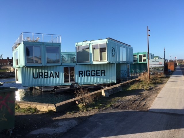 dee72675-fb61-43f2-a305-a61537d1bb5b_l.jpg (640×480)