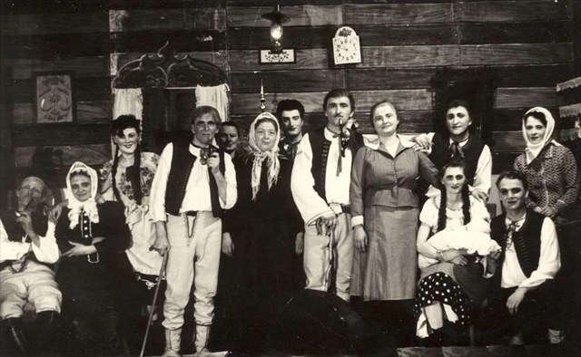 Ochotnický divadelní spolek