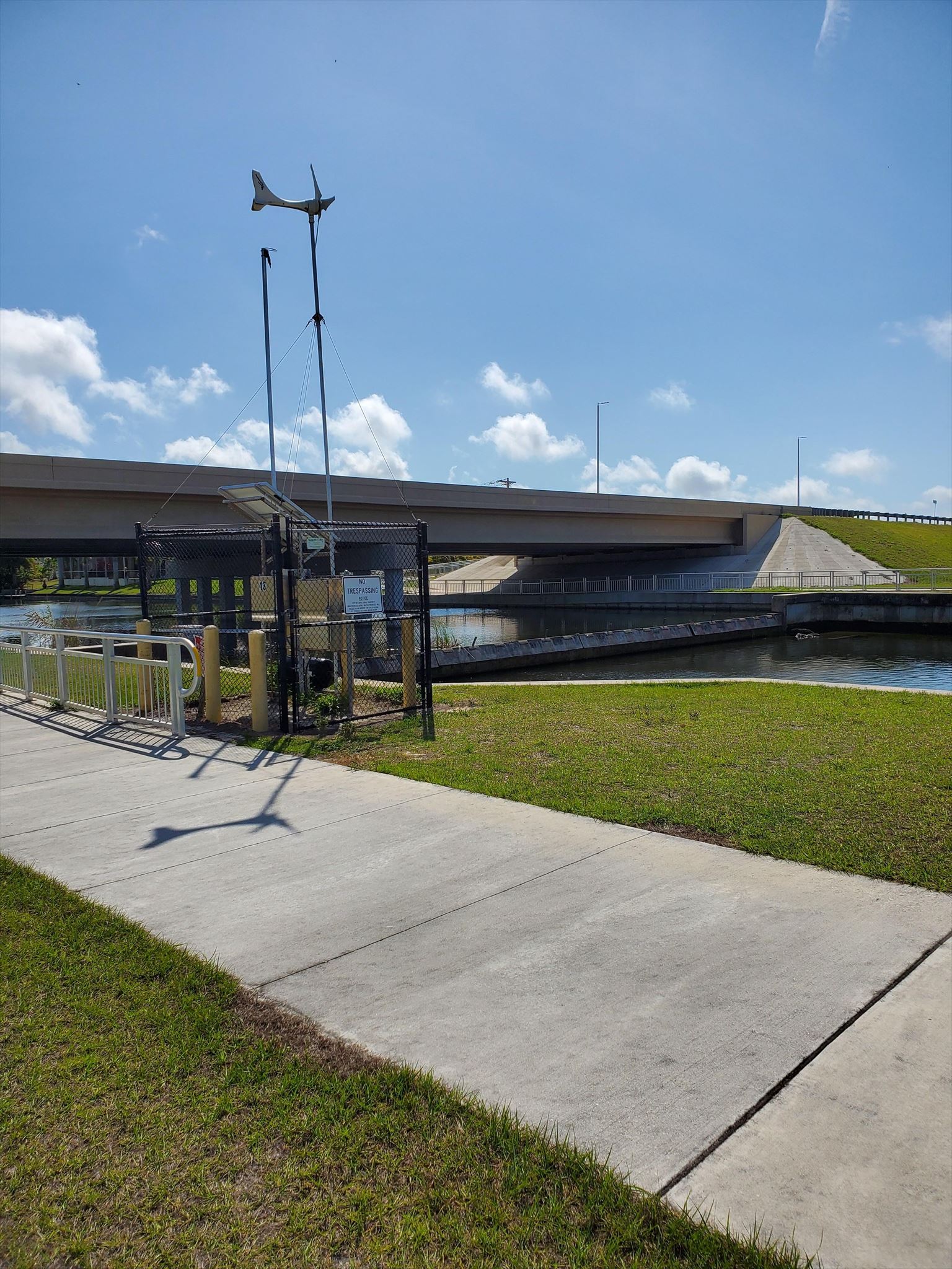 GC8N20W Weir in Cape Coral (Earthcache) in Florida, United States