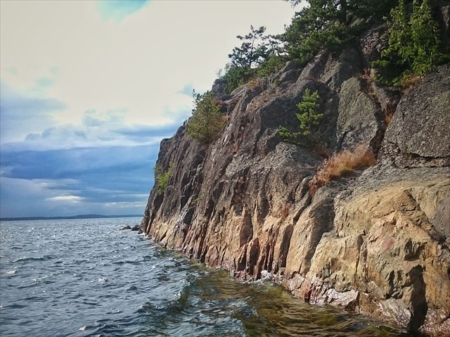 Möja Ström, Möja stup