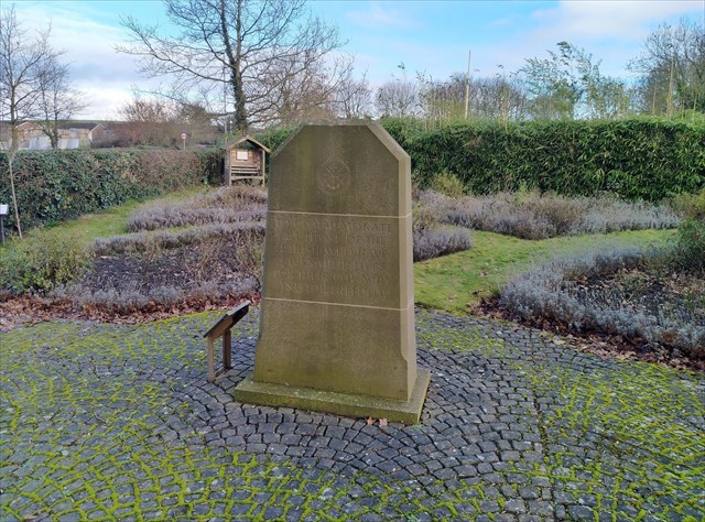 War Memorial, Bottesford