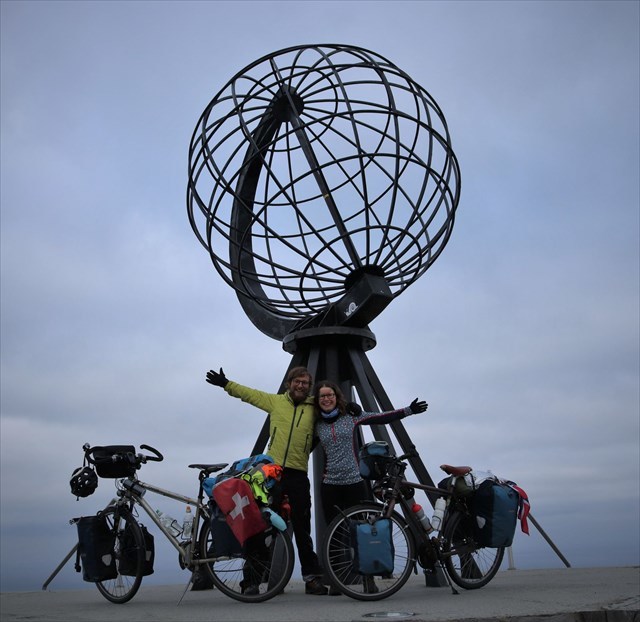 Tsuu and Taurandir at Nordkapp