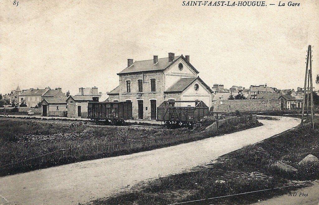 Gare de Saint-Vaast-la-Hougue