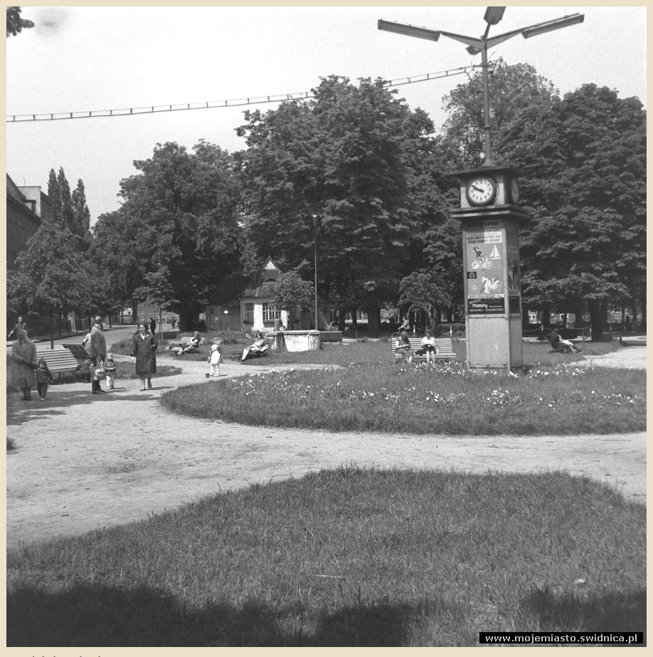 Plac Św. Małgorzaty - cześć południowo-wschodnia (lata 60)