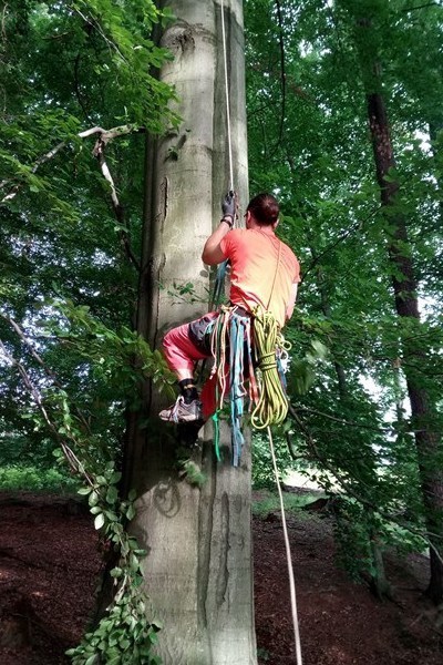 Troška výstroje musí nahoru