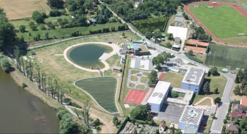 Biotop Radotín - koupací a čistící jezero