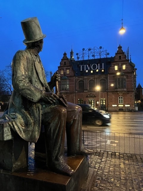 f983e161-ecd6-4c93-83df-2b8d4f6ac361_l.jpg (480×640)