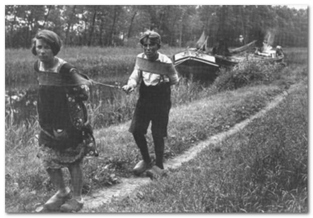 Moeder en zoon in aktie