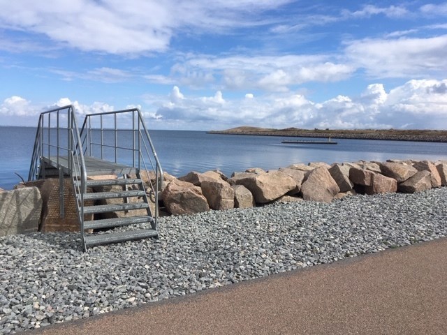 fe388f0f-ad70-4eb0-852d-8fa28c170855_l.jpg (640×480)