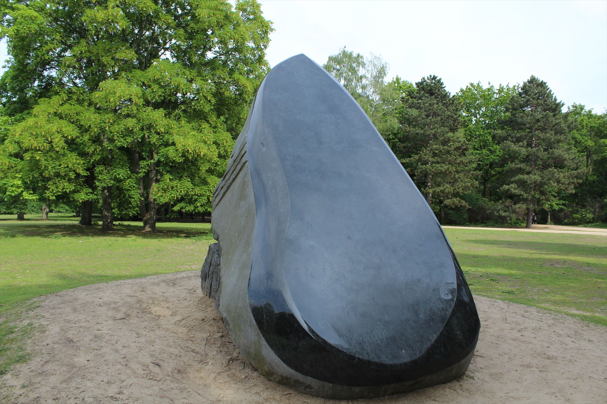 Global Stone Berlin, Germany Wikipedia Entries on