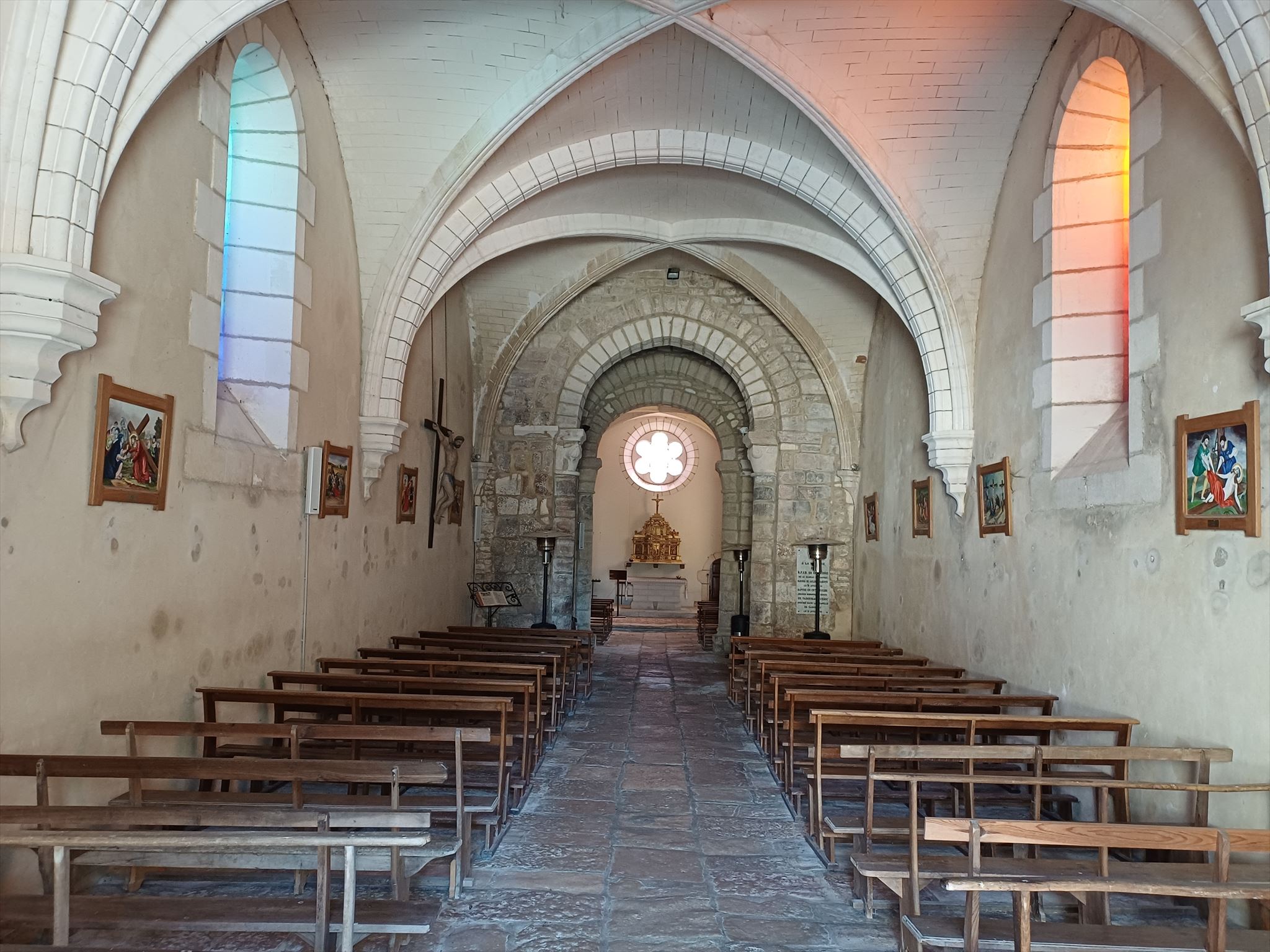 Eglise Saint-Martin - Jauldes, France - This Old Church on Waymarking.com