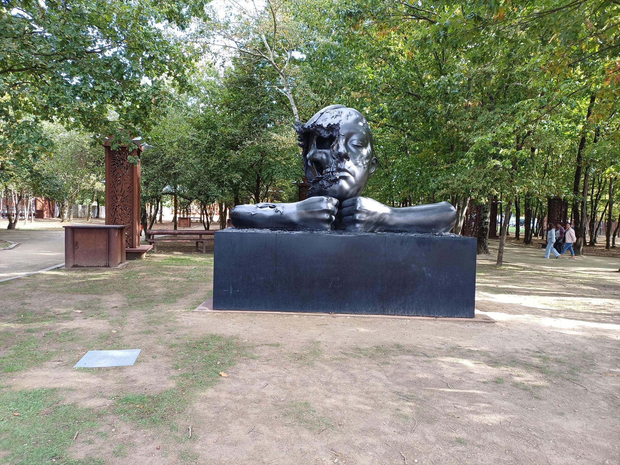 La Vanité Noire (Hellfest) - Clisson, France - Figurative Public ...