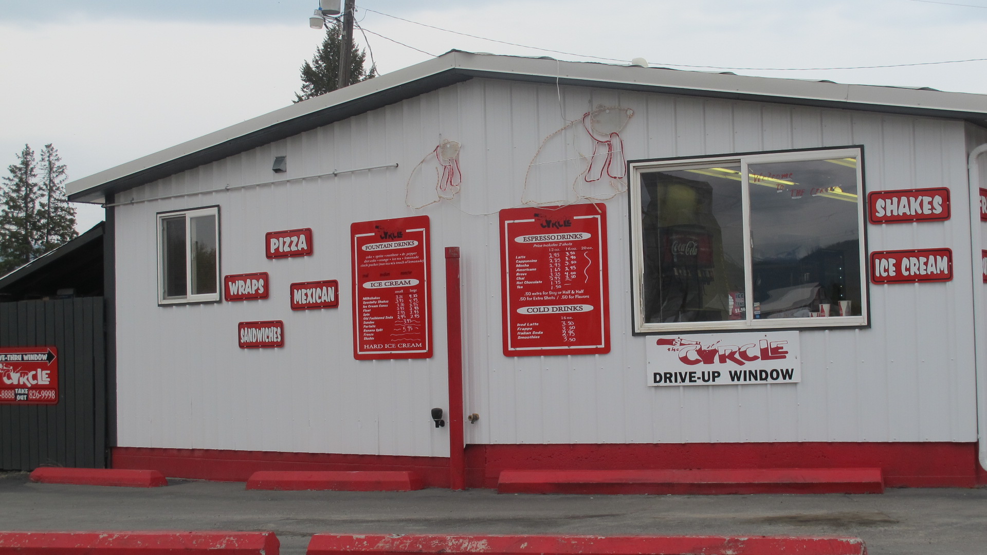 The Circle Drive In Plains, Montana Independent Diners on