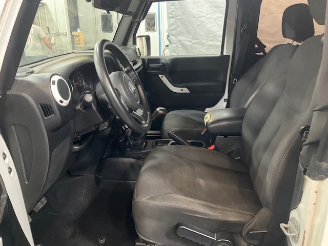 2015 Jeep Wrangler Sport - Photo 9