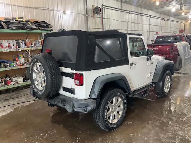 2015 Jeep Wrangler Sport - Photo 19