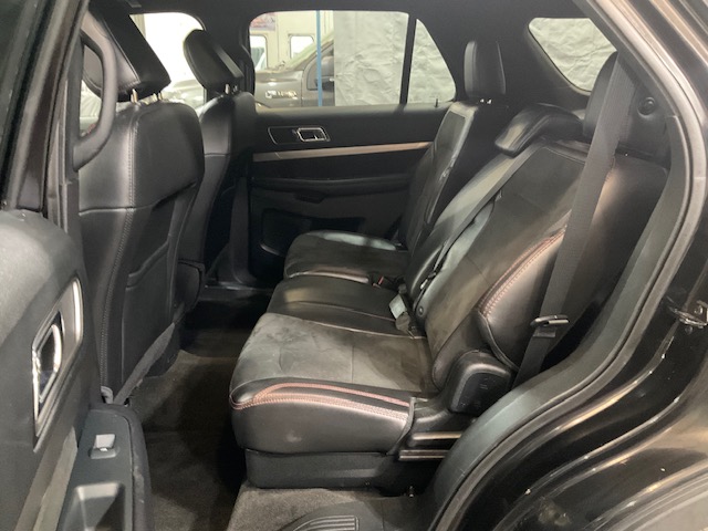 2018 Ford Explorer XLT - Photo 12