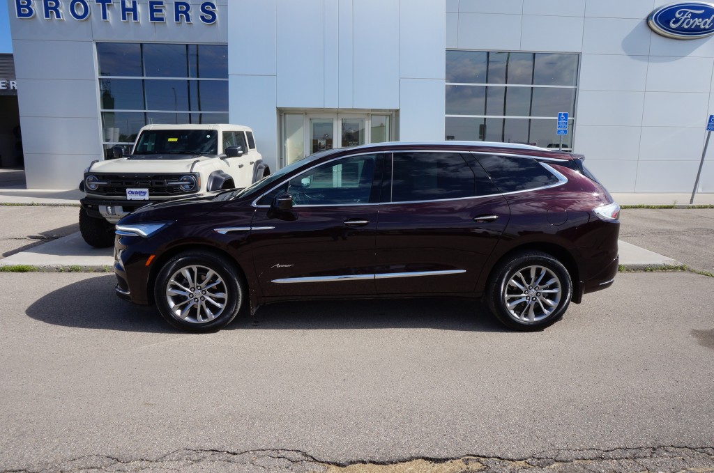 2024 Buick Enclave Avenir AWD