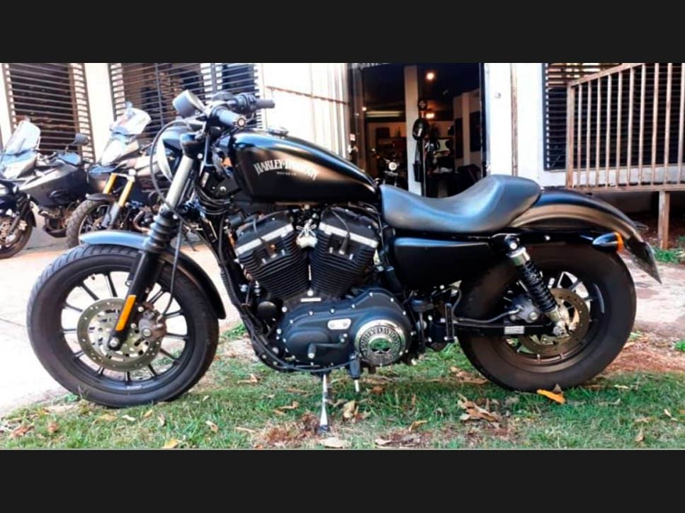Sportster Iron 883
