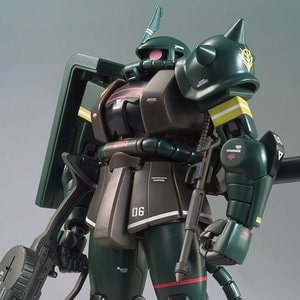 Canadian Gundam Hangar | P.Bandai RG 1/144 MS-06R-1A UMA