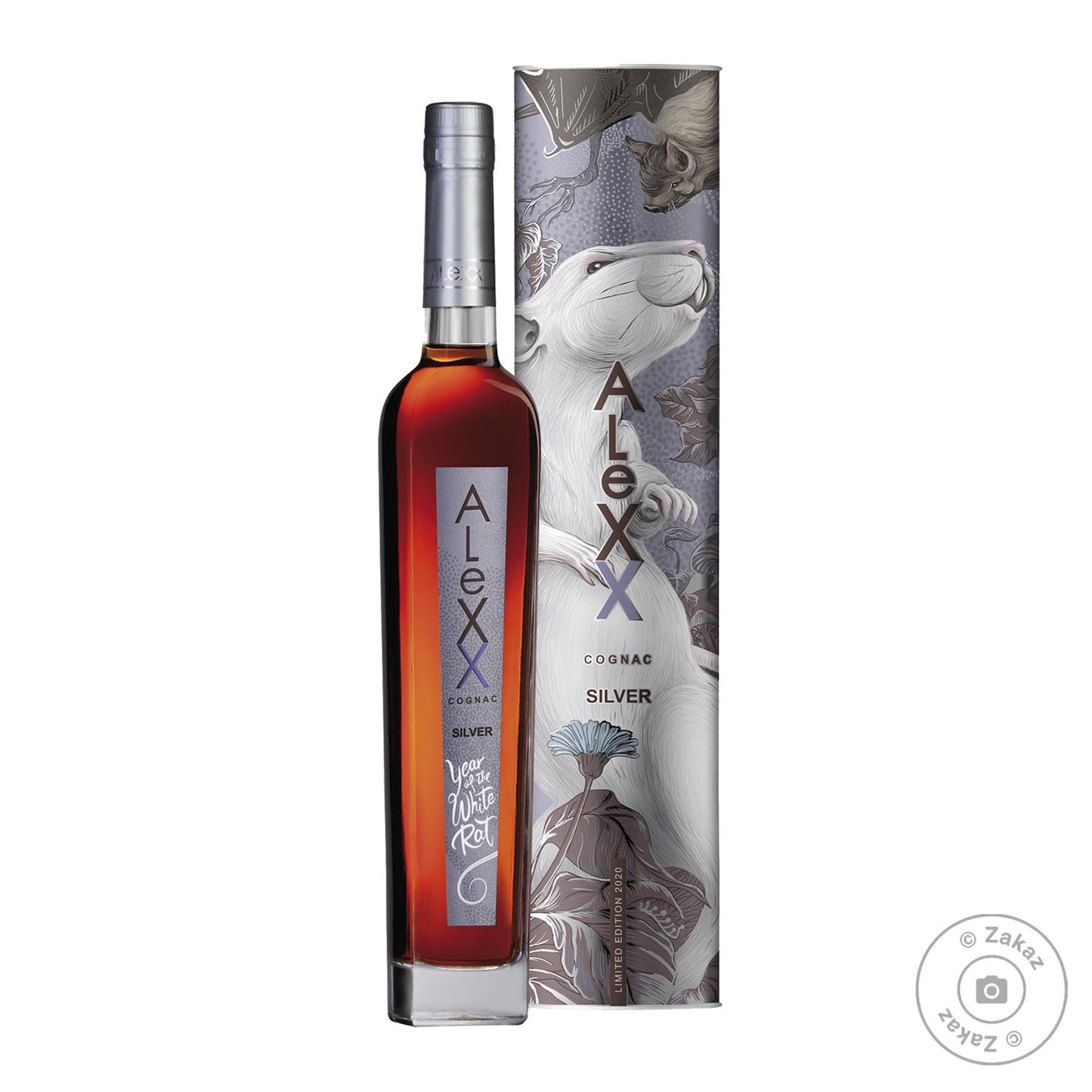 

Коньяк Alexx Silver VS тубус 40% 0,5л
