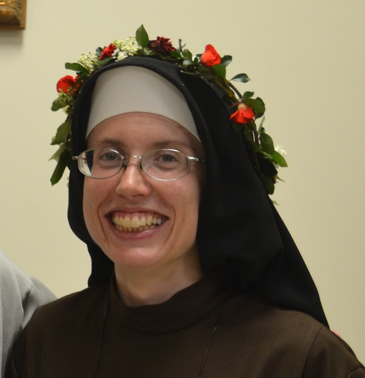Support Sr. Stephanie's 15th consecutive Chicago Marathon!