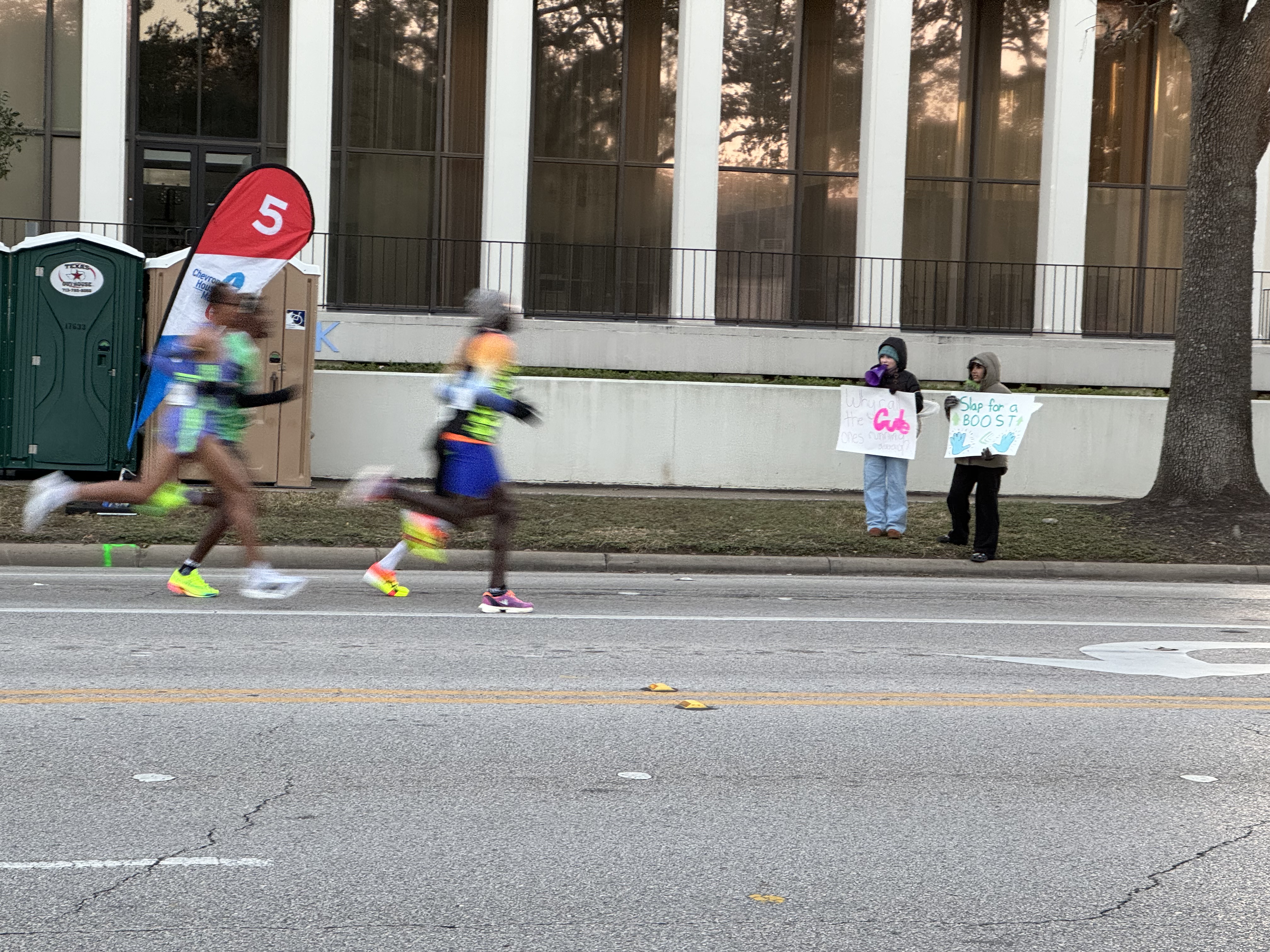 2fcc04c0670135e96f7d0646240c234899a7b1b2