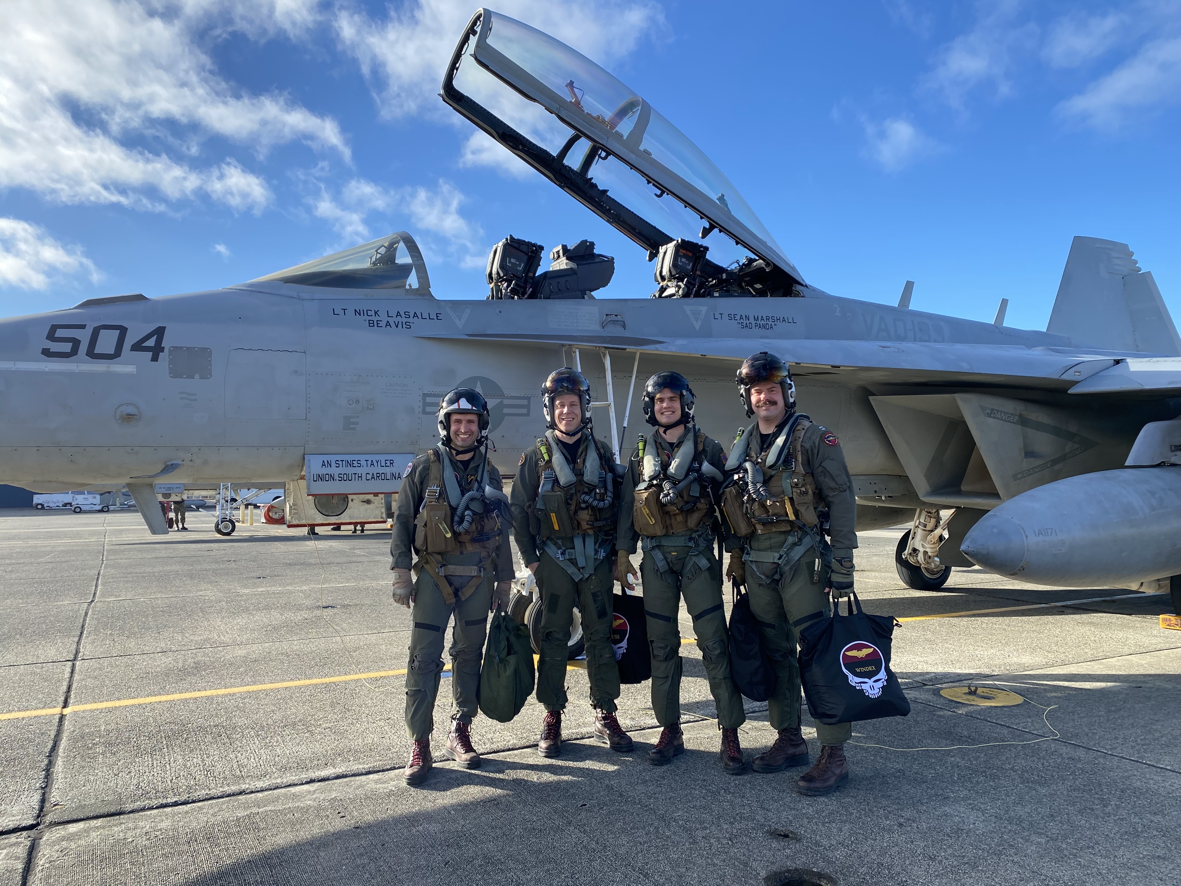 B13f1370fe63368cdb2a94f20d6807b6a2fe6194