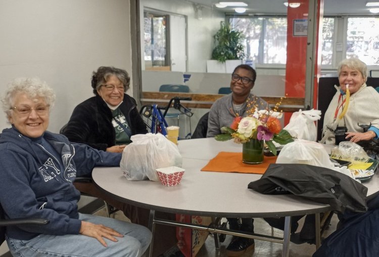 D51a5a0f3f2dc309812a556d4d15f26ec55692ee