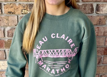 ECM Bridge Crewneck - alpine green w/ pink