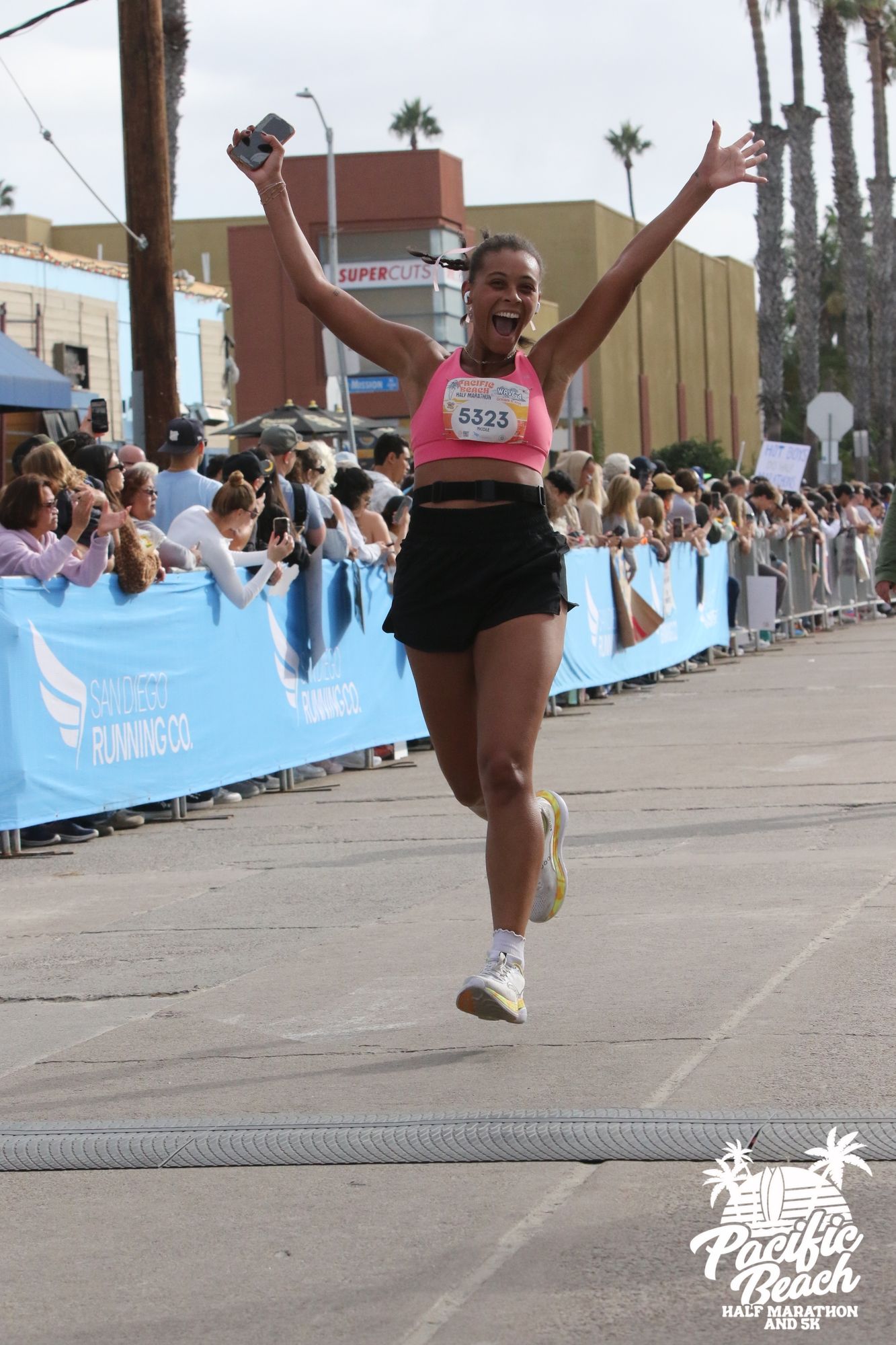 Help Nicole Fundraise for the 2026 NYC Marathon!