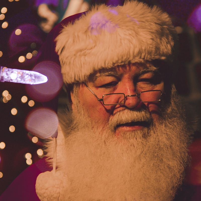 Carátula para "I Saw Mommy Kissing Santa Claus (arr. Dominic Meccia)" por Tommie Connor