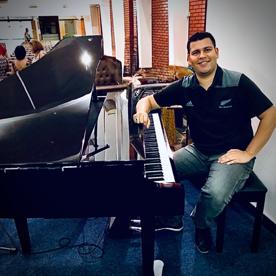 Carátula para "Romance for Piano and Orchestra" por Fillipe Mendel