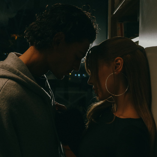 Abdeckung für "Wie? (arr. Michael Habrom)" von Ayliva