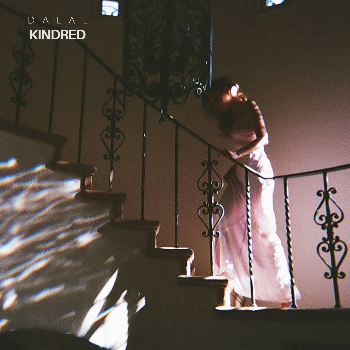 Couverture pour "Kindred" par Dalal