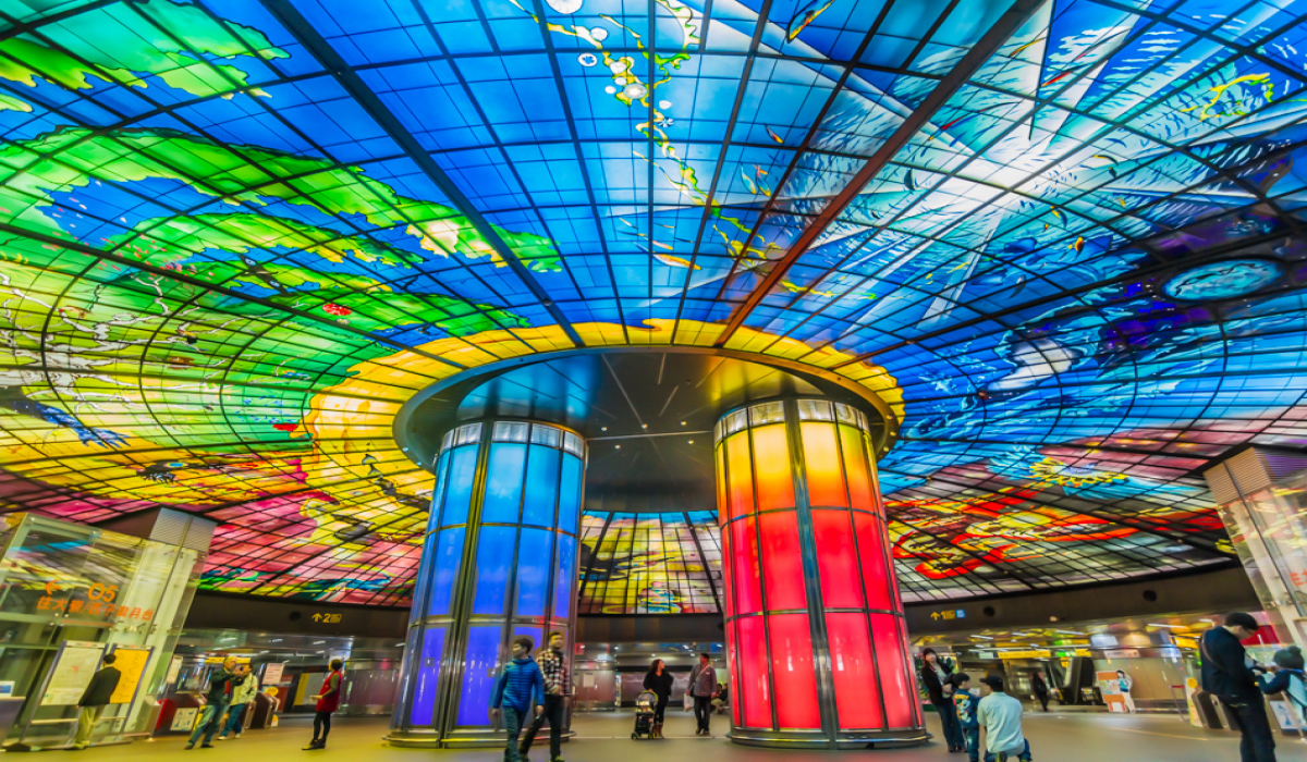 Haplaytour 哈旅行- 高雄包车一日游-包车接送佛光山，西子湾，驳二艺术特区，爱河，六合夜市优质车款优良司机-  Haplaytour哈旅行高雄旅游推荐。