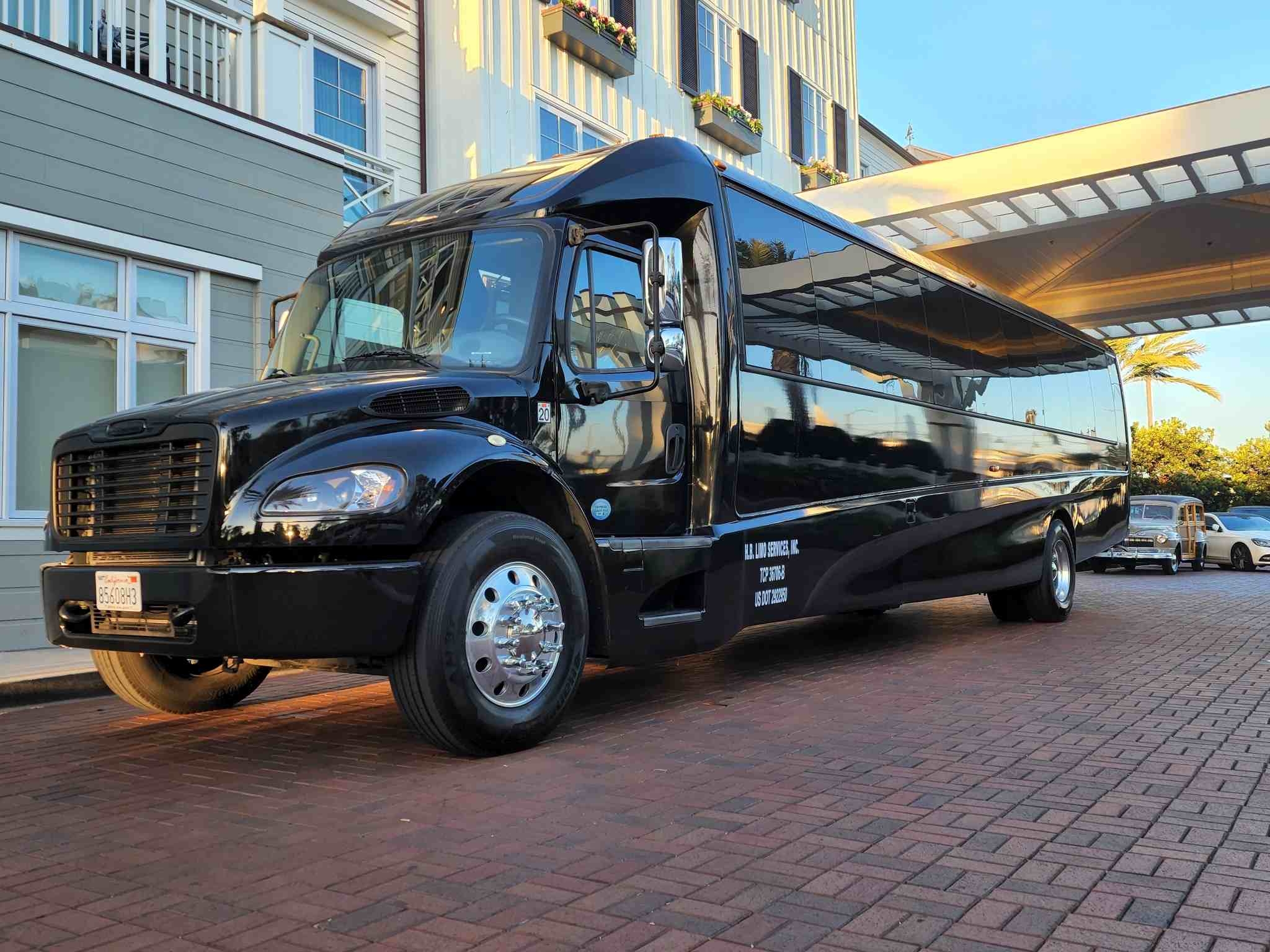 H.B. Limo Services - Limousine Service in Huntington Beach, CA
