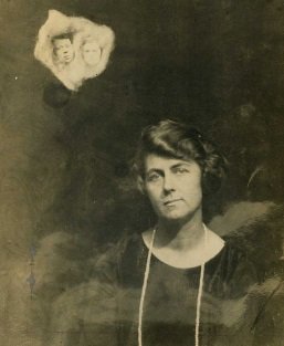 Photo of Mina Crandon - headstuff.org