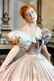 Still from the 1956 film The King And I - headstuff.org