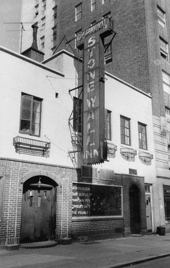 Stonewall Inn - HeadStuff.org