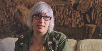 Zoe Quinn - HeadStuff.org