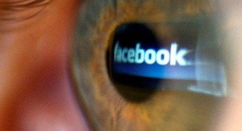 Facebook Privacy | Headstuff.org