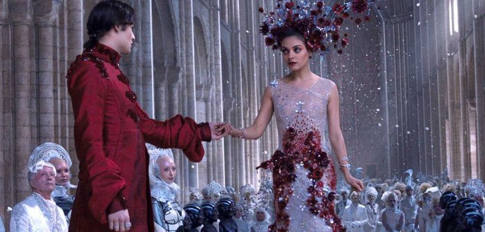 Jupiter Ascending - HeadStuff.org