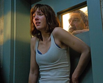 Winstead and Goodman in 10 Cloverfield Lane - HeadStuff.org