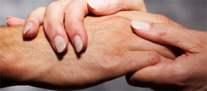 Holding Hands - HeadStuff.org