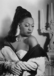 Josephine Baker - headstuff.org