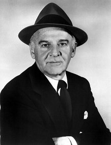 Walter Winchell - headstuff.org
