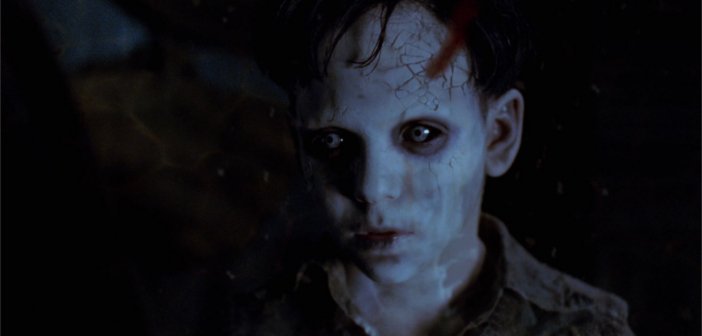 The Devil's Backbone - HeadStuff.org