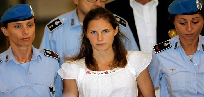 Amanda Knox - HeadStuff.org