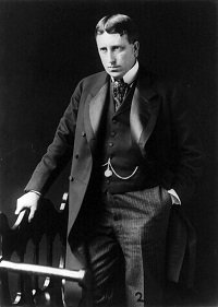 William Randolph Hearst - headstuff.org